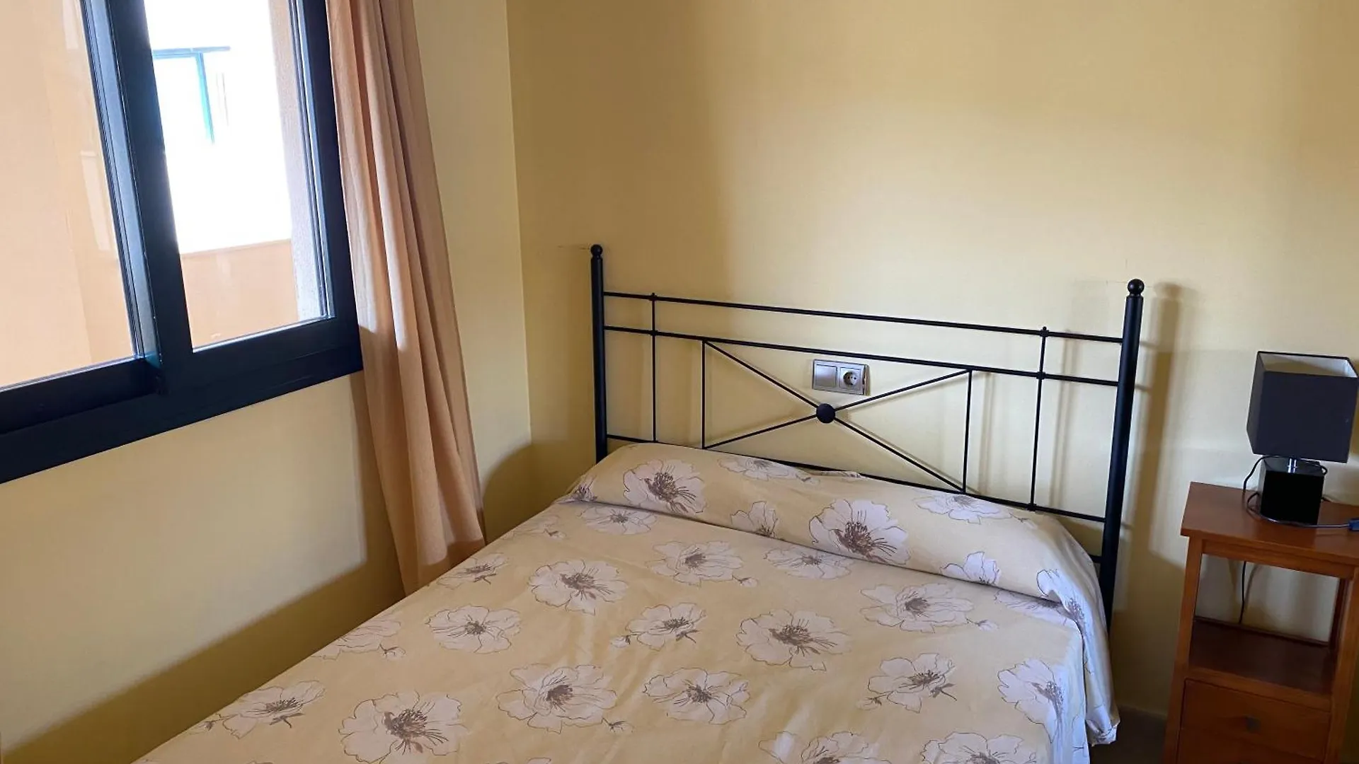 Apartamento Primera Linea De Playa Isla Canela Apartment